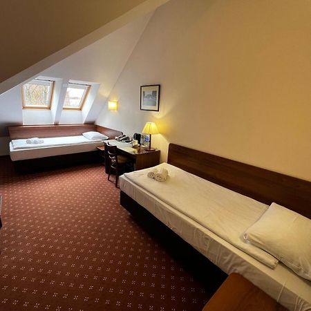 Memel Hotel Κλαϊπέντα Εξωτερικό φωτογραφία